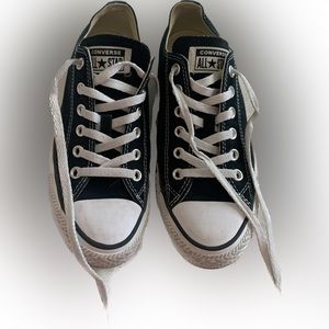 Black Converse